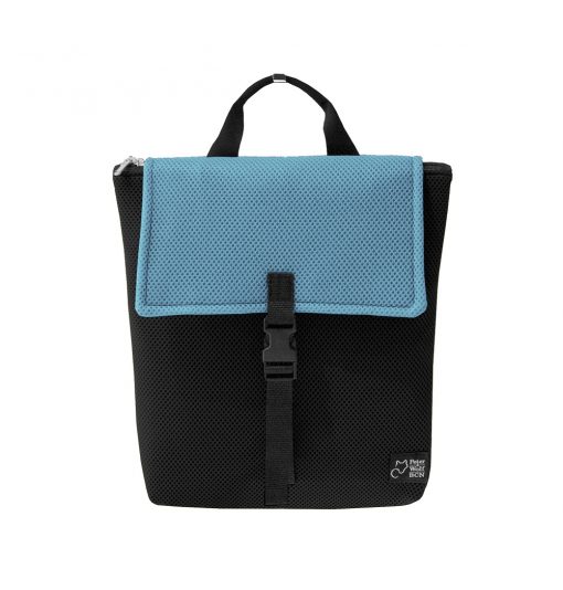 Mochila en 3D negro y azul cielo