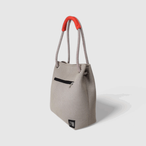 Bolso Kraft en 3D beige cuerda jaspe rojo y asa naranja