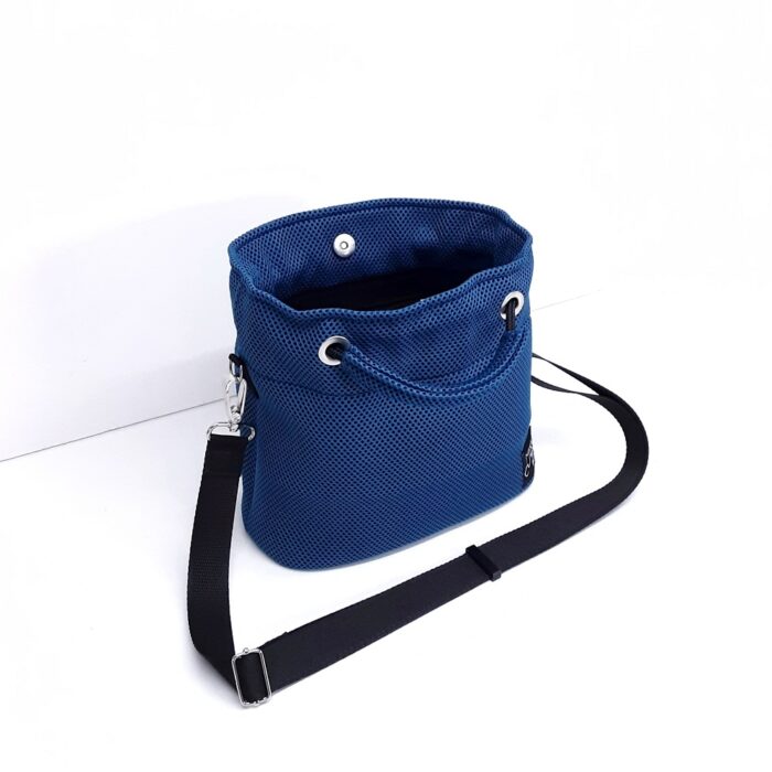 Bolso Bolic en 3D azul marino