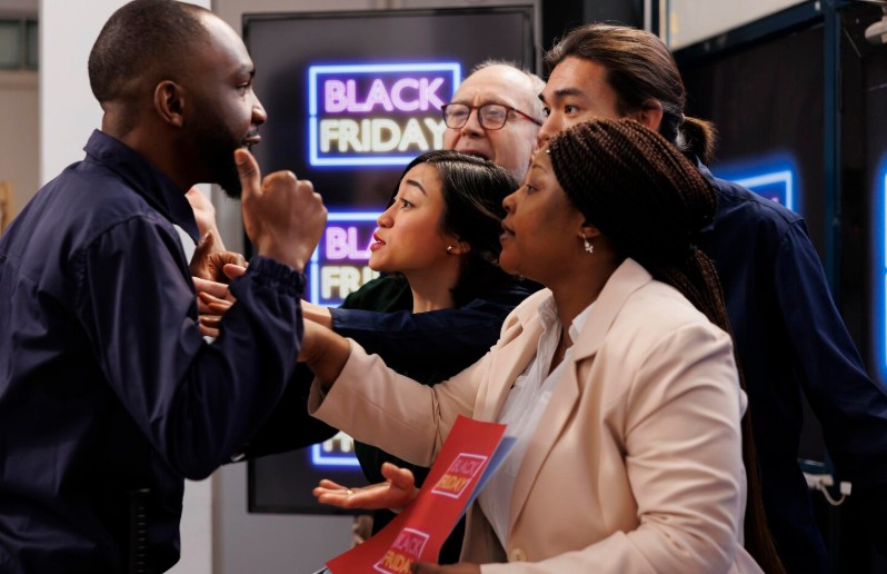 Multitudes en tiendas